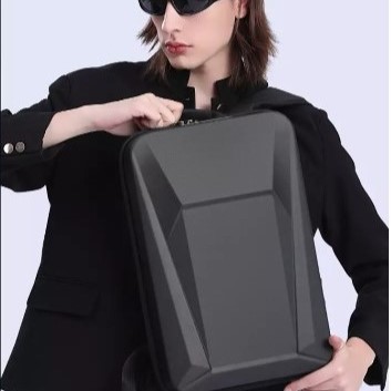BANGE BG-7682 Hard Case Backpack With TSA Combination